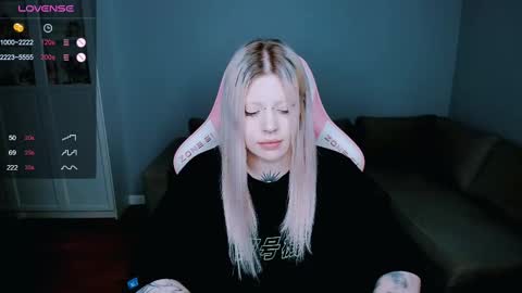 Snapshot of succubus_leslie chatting on February 14, 2:54 pm succubus_leslie online show from February 14, 2:54 pm