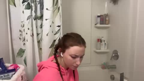 suerrab3304 online show from October 18, 5:11 am