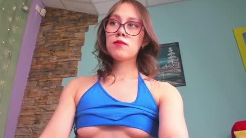 sugar blond online show from February 9, 4:57 am