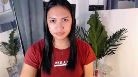 Snapshot of sugar_chloe17 chatting on March 11, 11:37 pm sugar_chloe17 online show from March 11, 11:37 pm