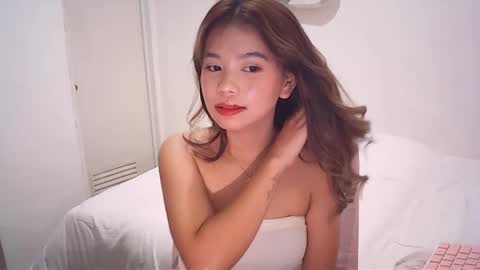 Rosiee online show from September 12, 8:33 pm