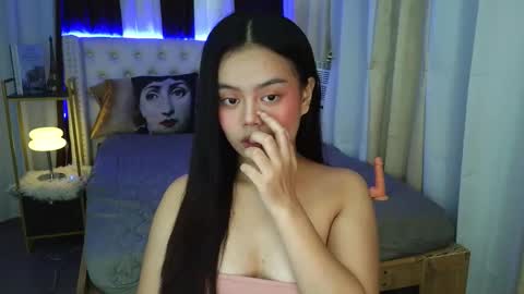 sugar_pinay18x online show from January 15, 11:02 pm