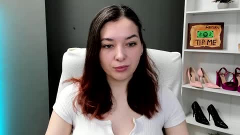 Megan online show from May 19, 6:42 am