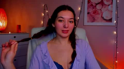 Snapshot of sugar_xmegan chatting on February 11, 8:42 pm Megan online show from February 11, 8:42 pm