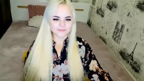 sugarkissx online show from September 17, 6:00 pm