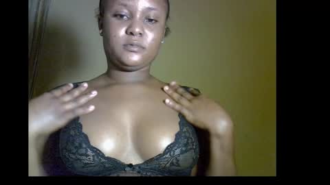 Snapshot of sugarplumxx56 chatting on September 11, 11:39 pm favourite online show from September 11, 11:39 pm