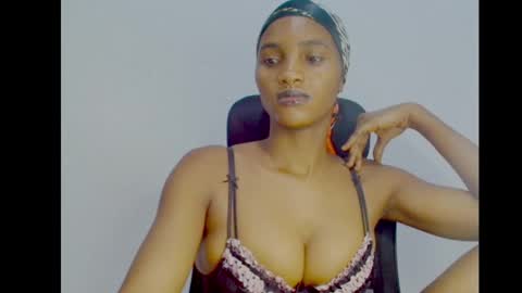 Ivy online show from October 8, 3:24 am