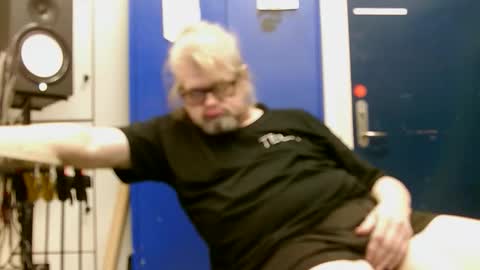 HotDenmark online show from April 13, 3:55 am