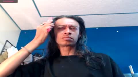 suggabrown_ online show from July 1, 3:31 pm