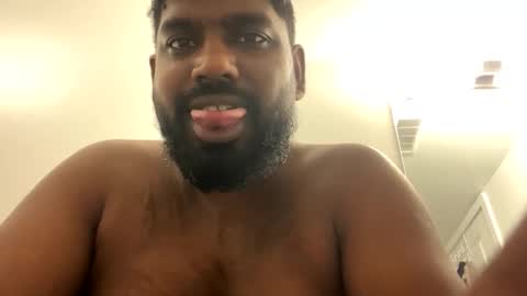 Let me be your knight that saves you online show from November 21, 2:37 pm