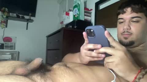 Snapshot of sugxr333xoxo chatting on January 13, 7:11 am john. online show from January 13, 7:11 am