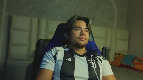 sukuna_hara online show from February 1, 1:24 am