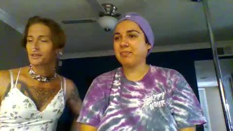 sultry_sapphire online show from June 4, 9:54 pm