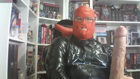 Sumisolatex online show from April 17, 4:31 pm