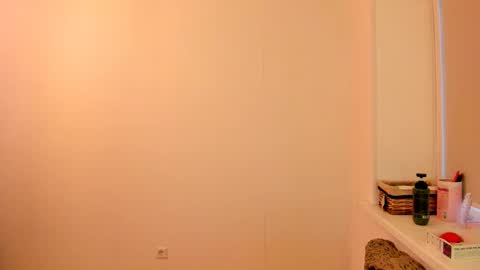 Summer Preston online show from October 8, 4:51 am