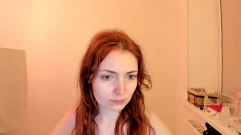 Summer Preston online show from February 8, 7:49 pm