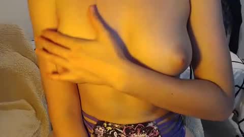Snapshot of summerrrrrrrrr chatting on February 8, 9:57 pm The real sugar baby Sam Summer online show from February 8, 9:57 pm