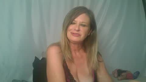 Summerxoxo69 online show from July 14, 10:37 pm