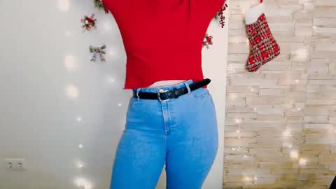 Snapshot of sun_lovely chatting on December 24, 7:49 am Alexi online show from December 24, 7:49 am