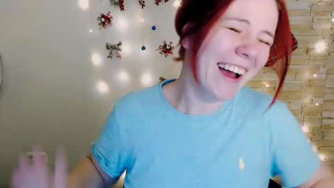 Snapshot of sun_lovely chatting on December 26, 5:15 am Alexi online show from December 26, 5:15 am