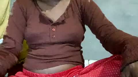 sunali_jain03 online show from July 4, 4:27 am