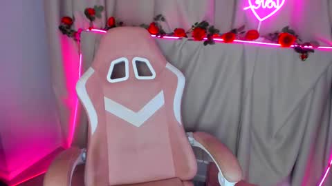 Elen online show from February 21, 8:29 am