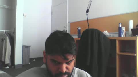 Snapshot of sundoog chatting on March 10, 7:07 pm Sundoog online show from March 10, 7:07 pm