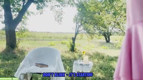 Snapshot of sunflower0907 chatting on September 10, 3:02 pm Tina. Im topless model online show from September 10, 3:02 pm