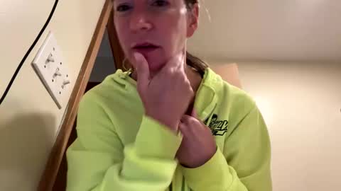 sunnbabe92485 online show from October 2, 1:32 pm