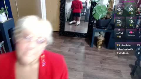 Sunni Knight online show from February 8, 2:48 am