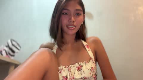 Snapshot of sunny_angelx chatting on March 12, 7:46 am ANGEL-DONT FORGET TO THUMBS UP AND FOLLOW online show from March 12, 7:46 am