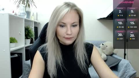 Naomi online show from September 22, 4:49 am