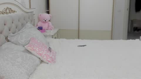 Vanessa online show from April 16, 5:18 am