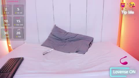 Sunny online show from February 11, 8:45 pm