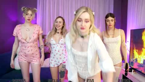 Fia  -  TG -  Mia -  Alice -  online show from February 10, 2:19 am