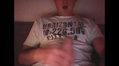 sunnygun0 online show from October 24, 5:14 pm