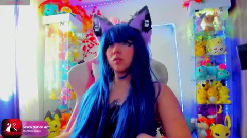 Snapshot of sunofureku_melody chatting on January 8, 8:18 pm RAVENCLAU GIRL online show from January 8, 8:18 pm