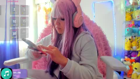 Snapshot of sunofureku_melody chatting on January 30, 5:49 pm RAVENCLAU GIRL online show from January 30, 5:49 pm