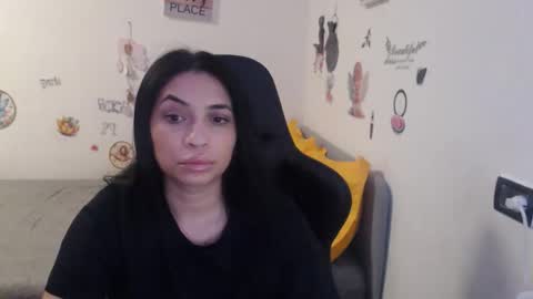 sunrocss online show from December 15, 1:51 pm