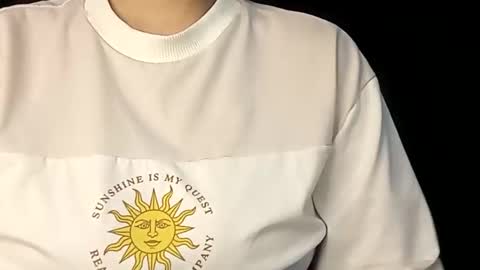 Snapshot of sunshine_days chatting on February 9, 2:38 am Annie online show from February 9, 2:38 am