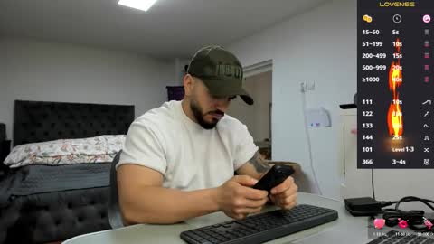 supermanboyxxl online show from March 27, 8:26 am