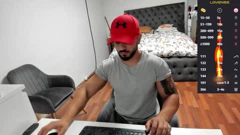 supermanboyxxl online show from September 30, 6:24 am