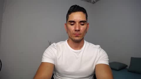 Snapshot of supermen_03 chatting on December 18, 5:04 am jhosh online show from December 18, 5:04 am