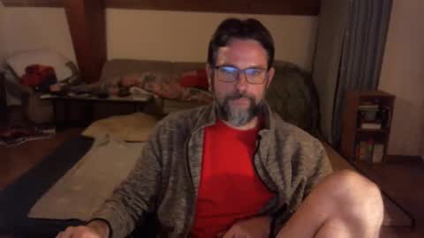 Snapshot of supersquirrel81 chatting on September 14, 1:52 am supersquirrel81 online show from September 14, 1:52 am