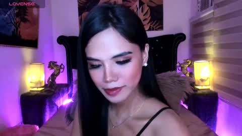 Snapshot of supertrushka chatting on February 13, 4:54 am clainyy online show from February 13, 4:54 am