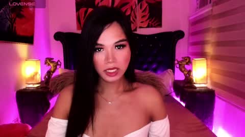Snapshot of supertrushka chatting on February 12, 2:14 am clainyy online show from February 12, 2:14 am