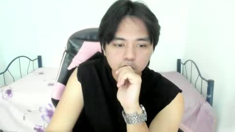 supr4m0 online show from December 3, 10:27 am