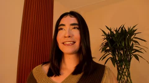 Snapshot of suprasexyjohn chatting on January 20, 7:35 pm llllSupra llll online show from January 20, 7:35 pm