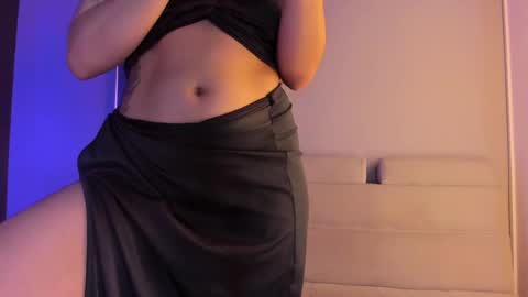 Snapshot of susa1userma_ chatting on September 12, 8:22 pm Susann online show from September 12, 8:22 pm