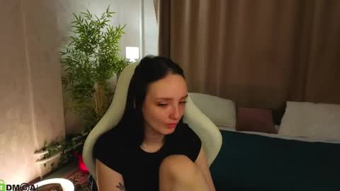 Annie online show from May 29, 2:20 am